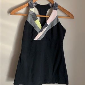LULULEMON workout tank size 6